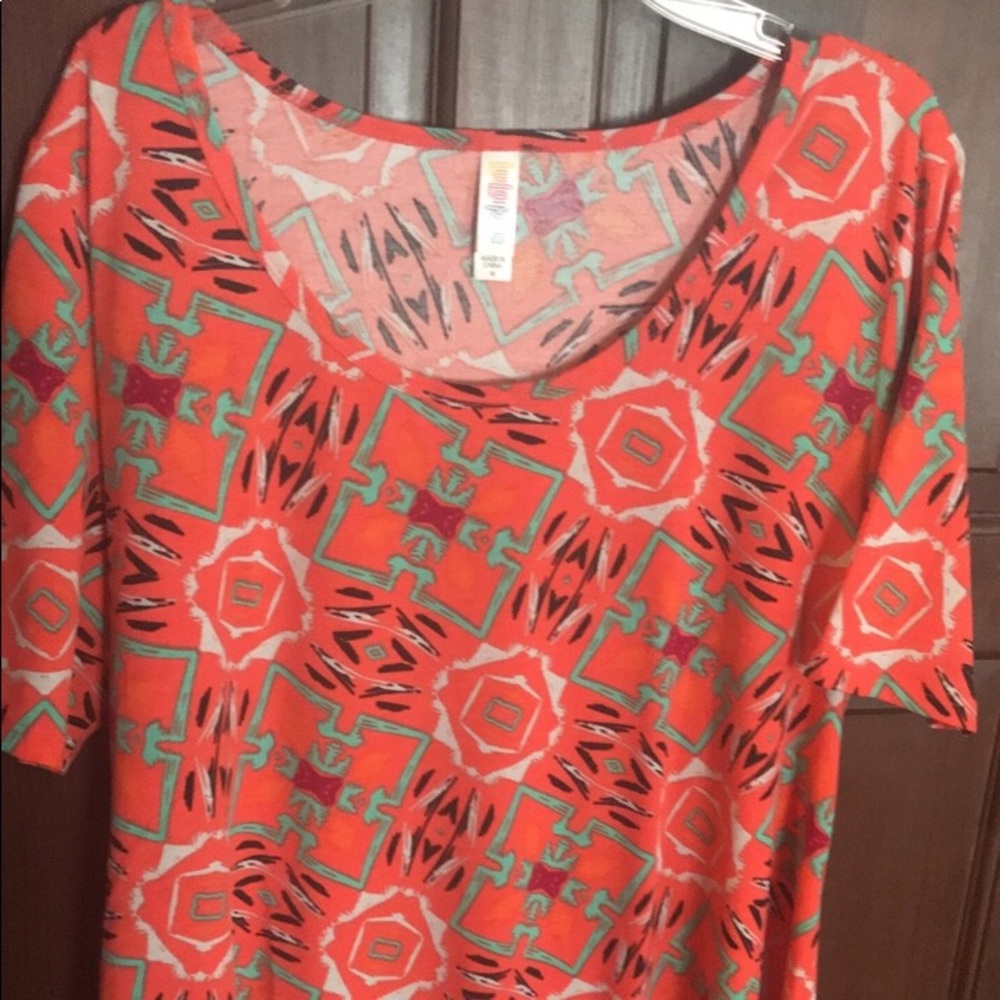 Lularoe Perfect T